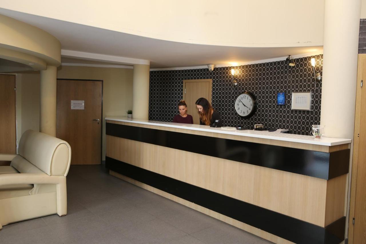 Hotel Sunny Poznan Dış mekan fotoğraf