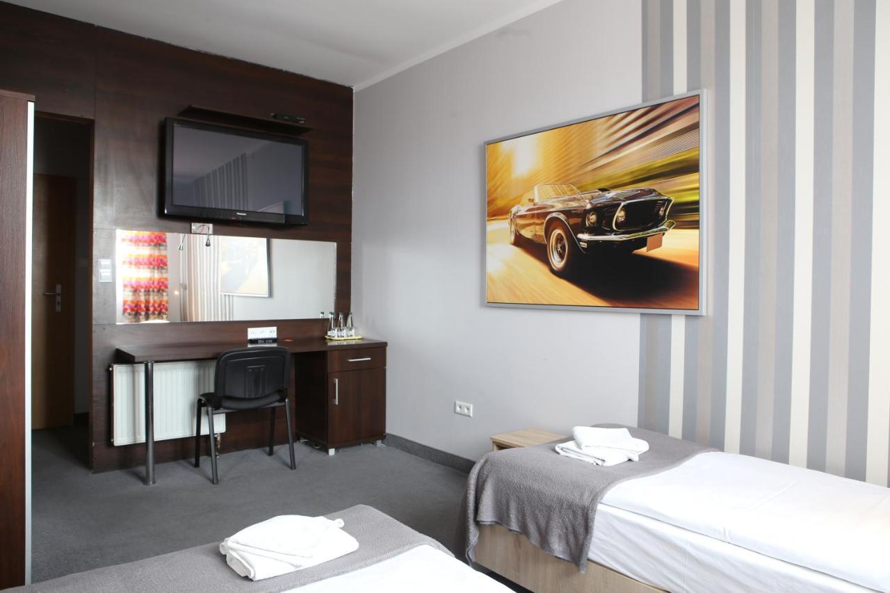 Hotel Sunny Poznan Dış mekan fotoğraf