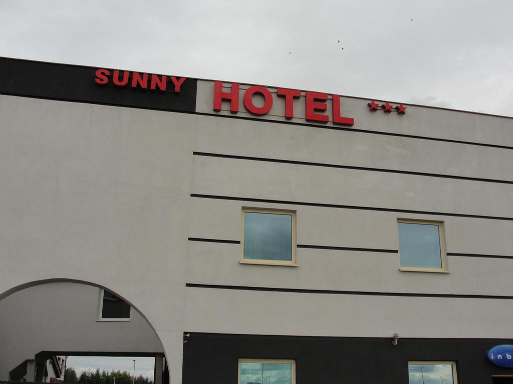 Hotel Sunny Poznan Dış mekan fotoğraf