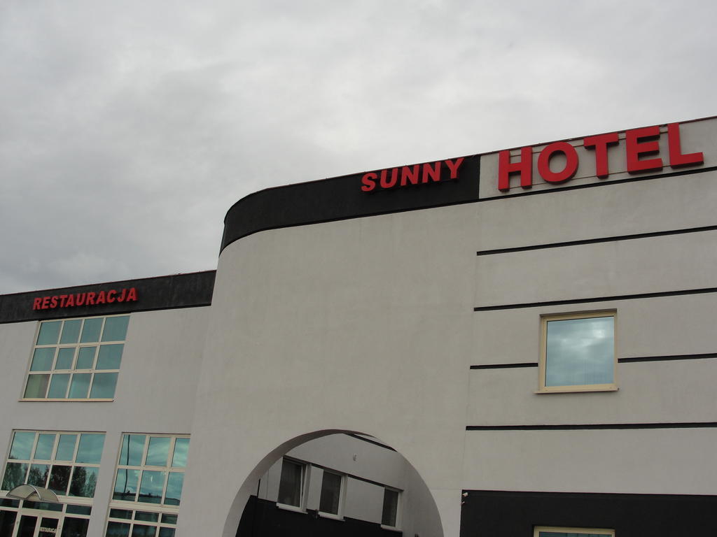 Hotel Sunny Poznan Dış mekan fotoğraf